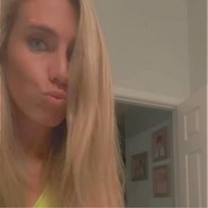 Meet your Posher, Kim